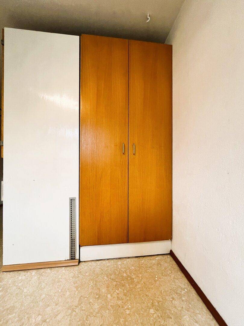 Einbauschrank