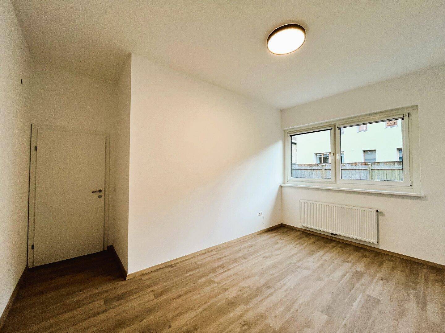 Zimmer 1 mit ca. 16m²