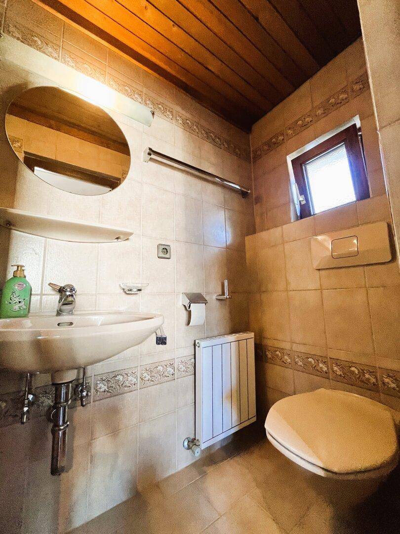 3. Wohnung mit ca. 64m², 2 Zimmern, 2 Bädern und Balkon