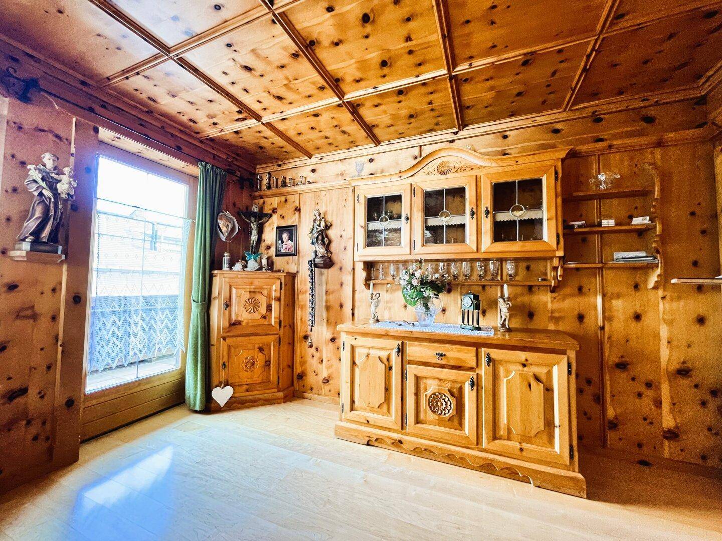 4.Wohnung im 1.OG mit ca. 104m², 4 Zimmern, 2 Bädern und 2 Balkonen