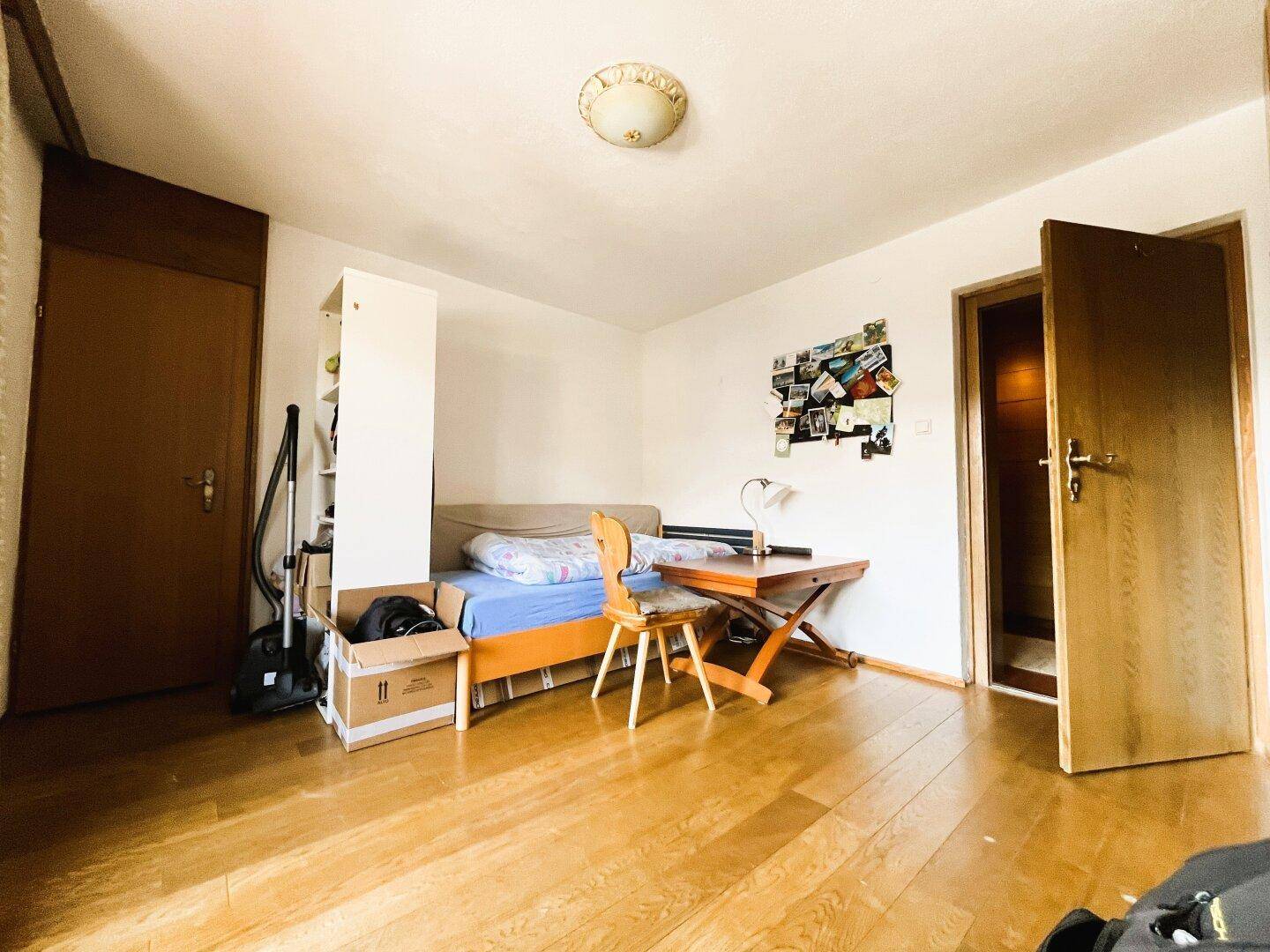 5. Wohnung mit ca. 15m², 1 Zimmer, 1 Bad und 1 Balkon