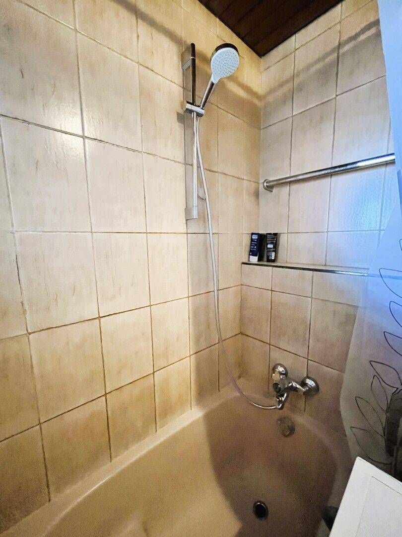 5. Wohnung mit ca. 15m², 1 Zimmer, 1 Bad und 1 Balkon