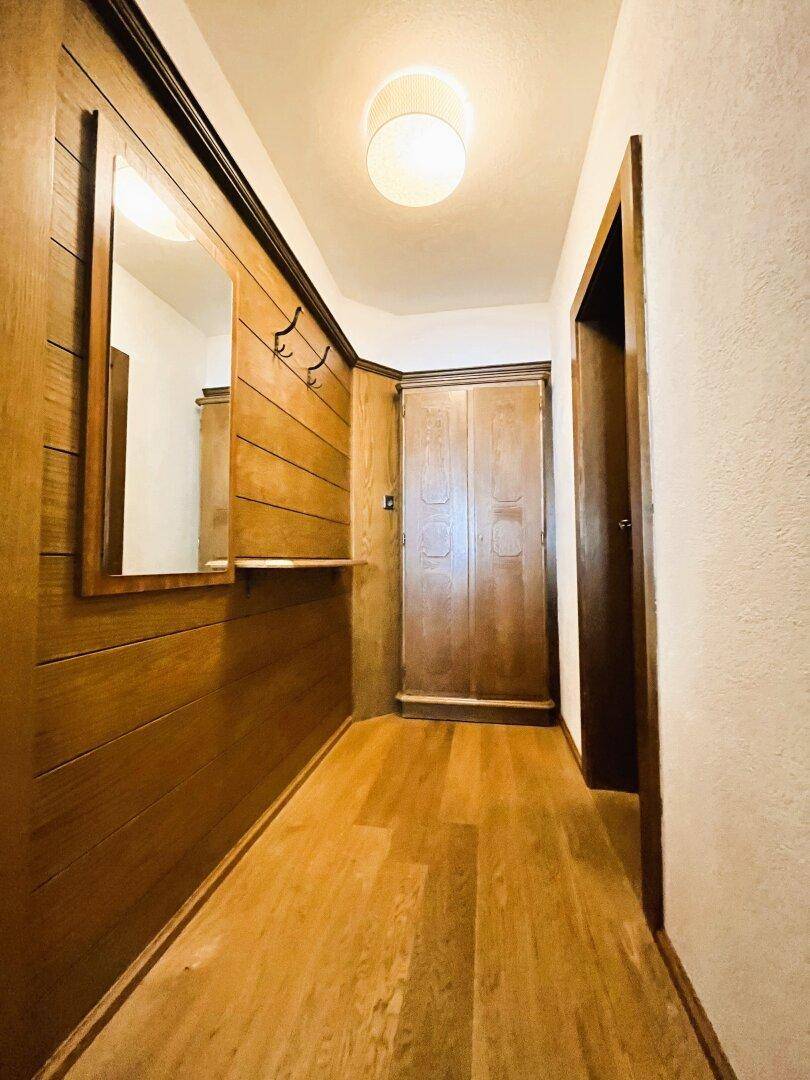 Zugang Bad 1 im Schlafzimmer