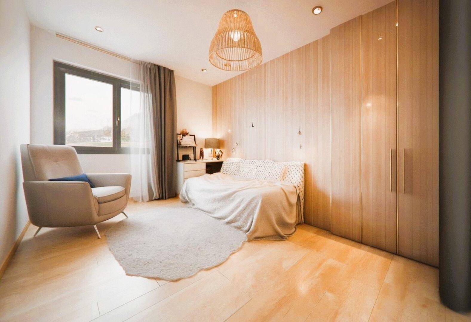 Zimmer mit ca. 12m²