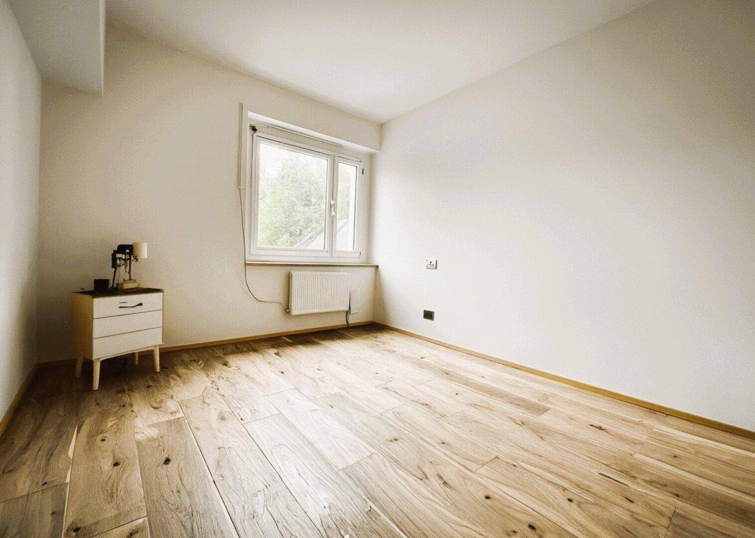 Zimmer mit ca. 12,4m²