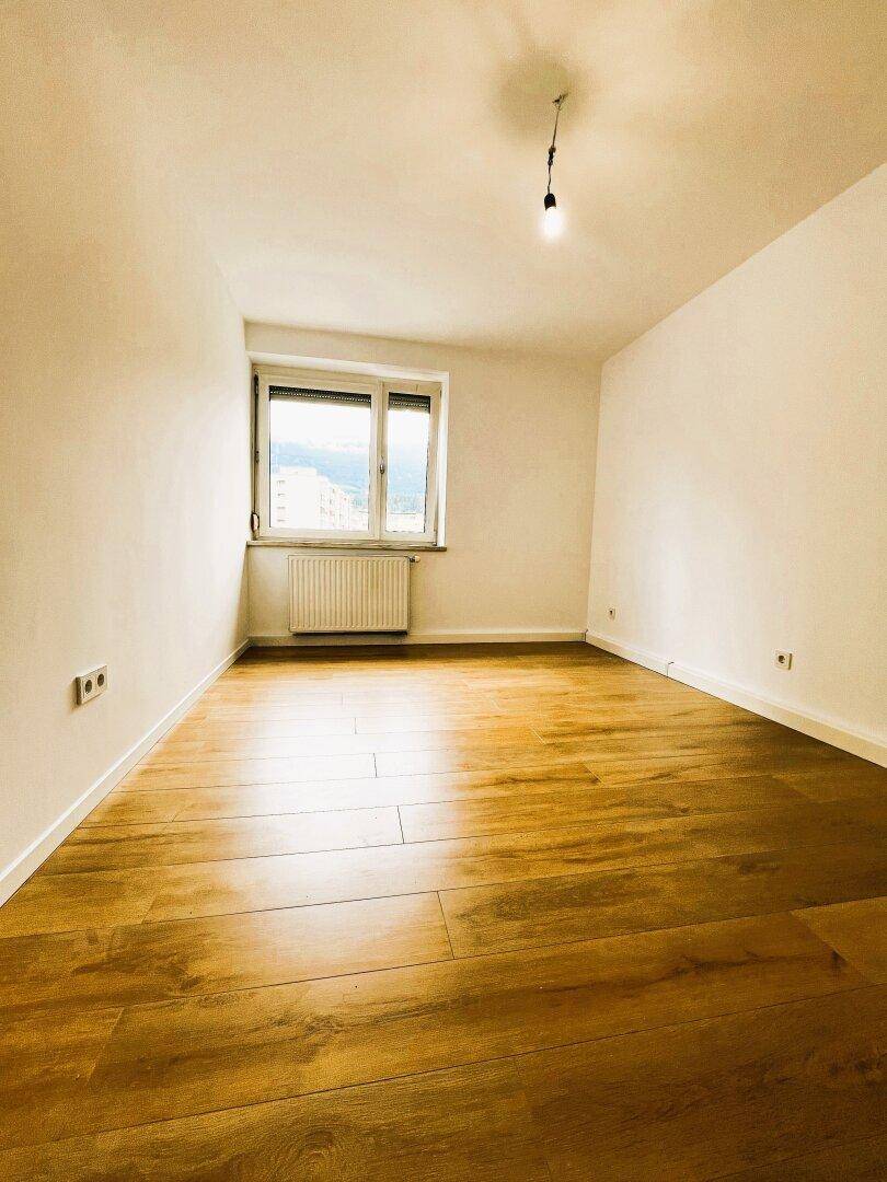 Schlafzimmer 3 mit ca. 12m²
