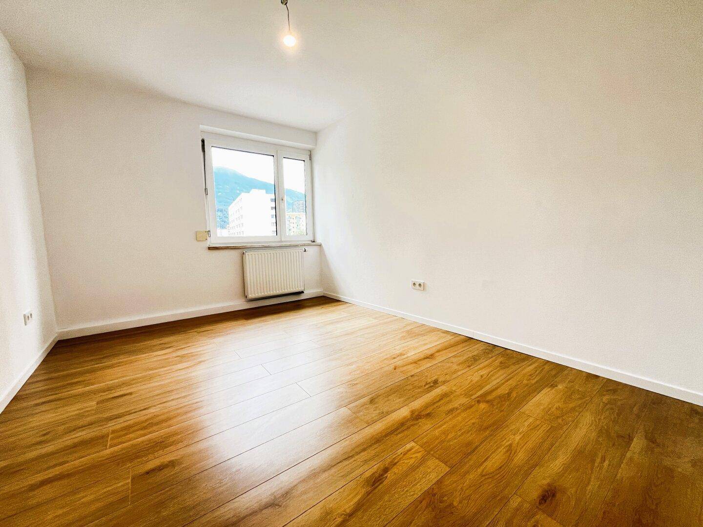Zimmer 2 mit ca. 12m²