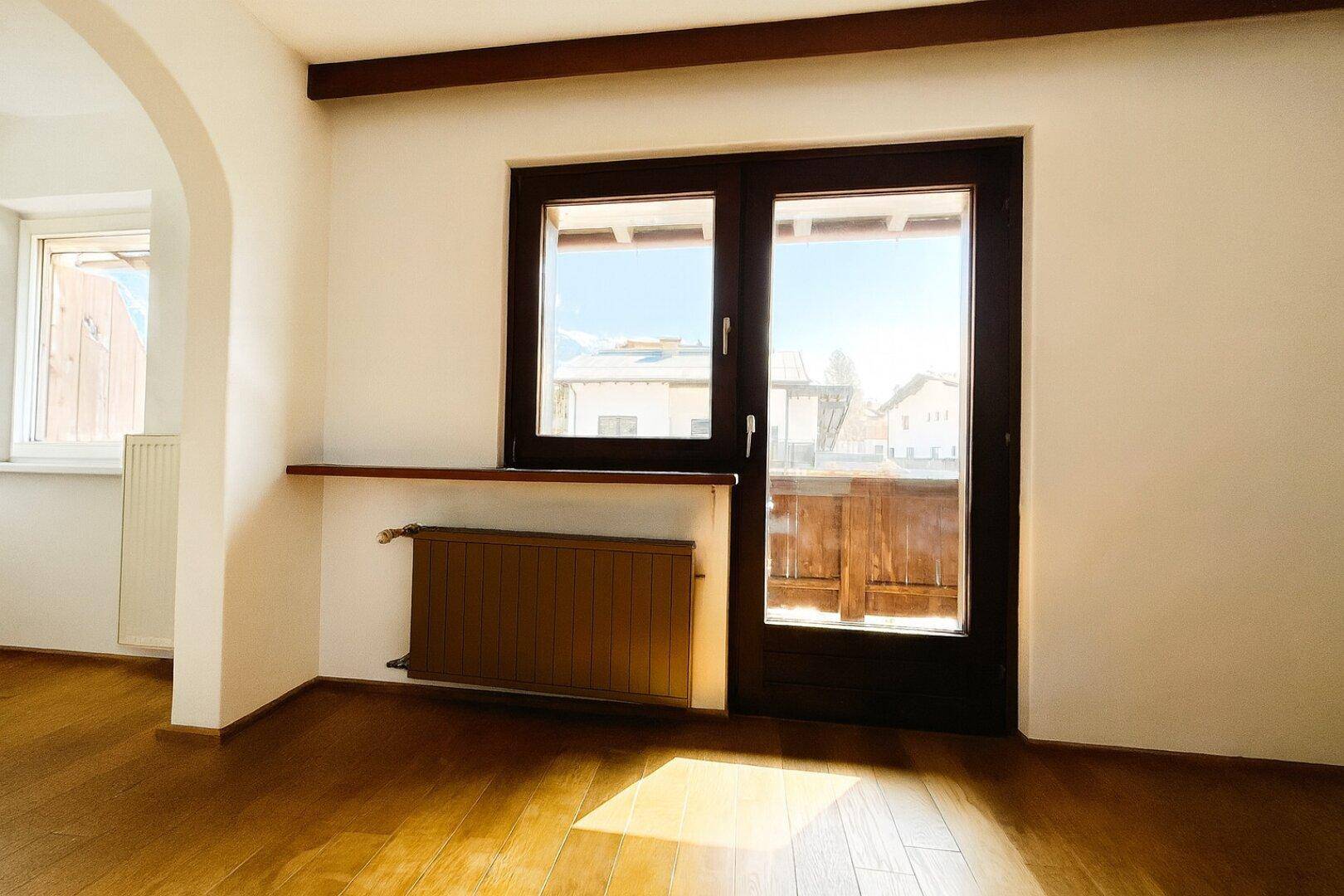 4. Wohnung (EG) mit ca. 19 m², 1 Zimmer, 1 Bad und 1 überdachtem Balkon