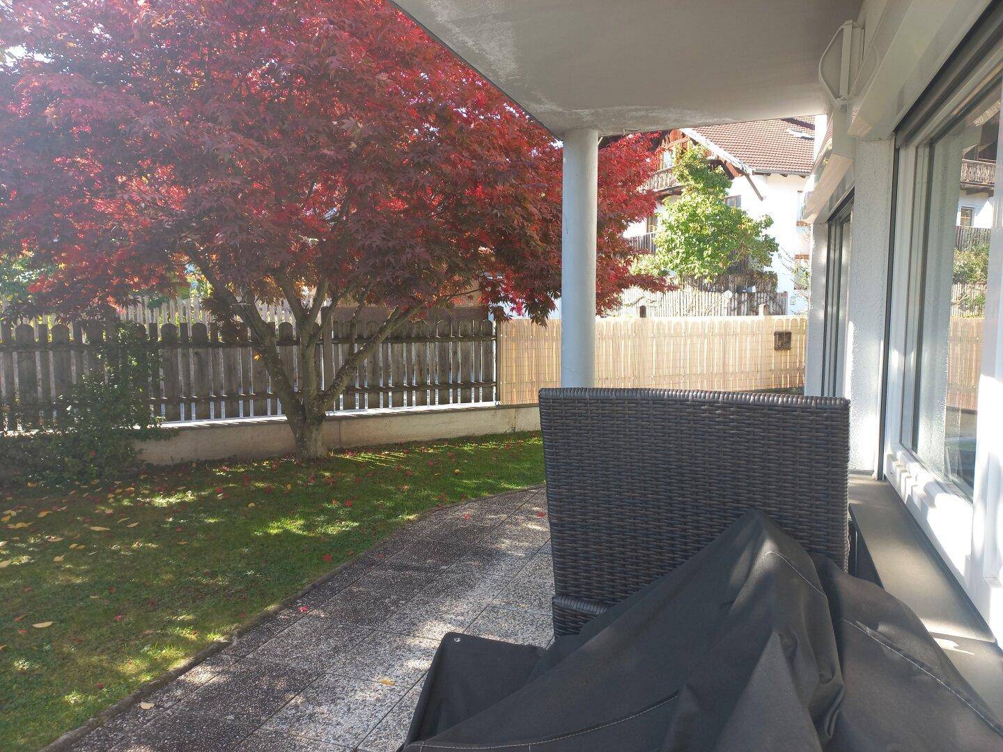 Blick von Terrasse in Richtung Westen