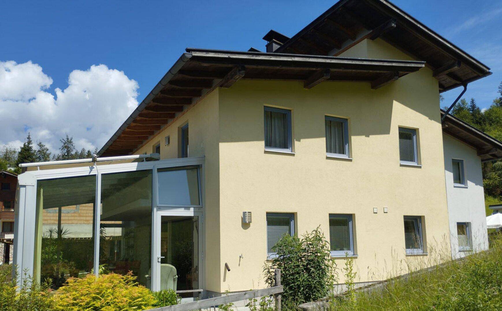 Preisreduktion: Traumhaftes Einfamilienhaus mit Einliegerwohnung in bester Wohnlage im Kurort Bad Häring zu kaufen - Ansicht 2