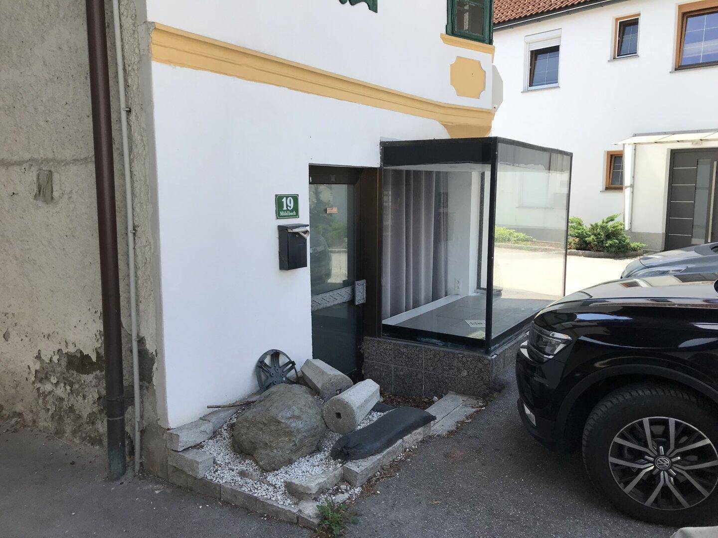 Sanierungsbedürftiges Wohnhaus in bester Wohnlage von Kolsass - Ansicht 5