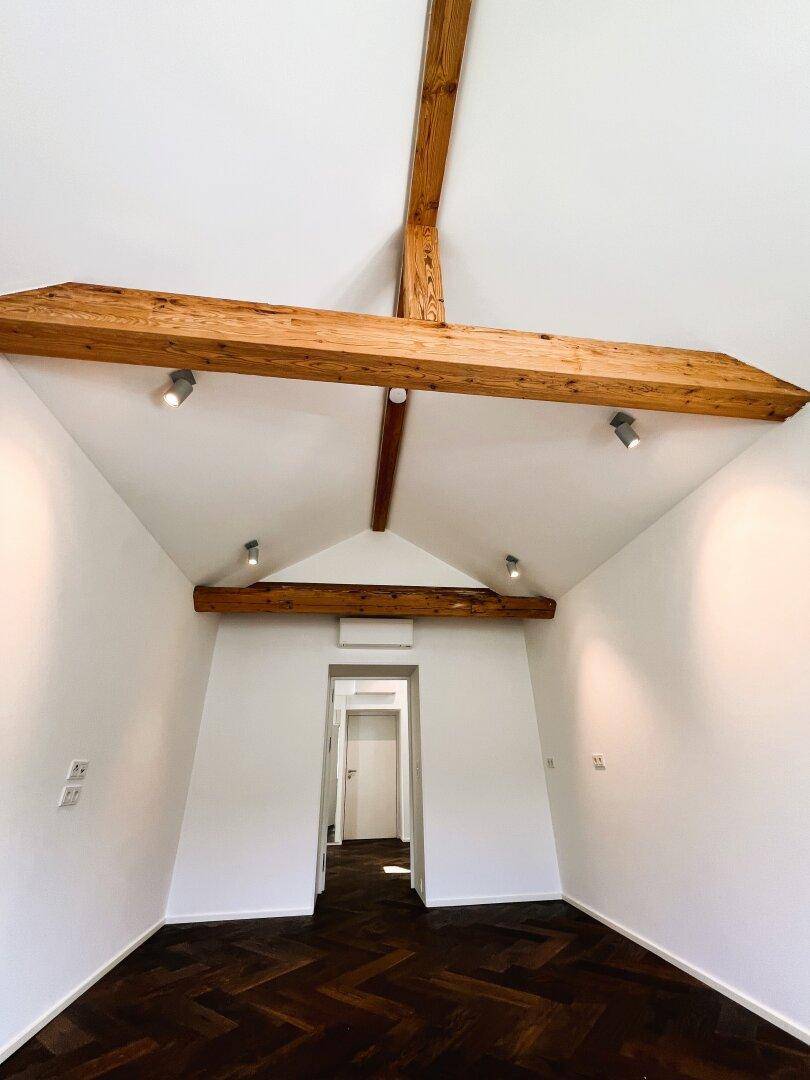 Zimmer mit ca. 22m²