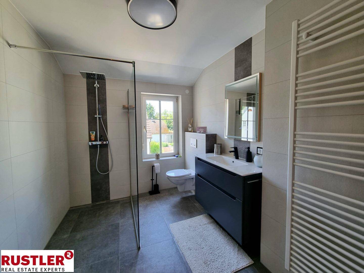 2. Badezimmer