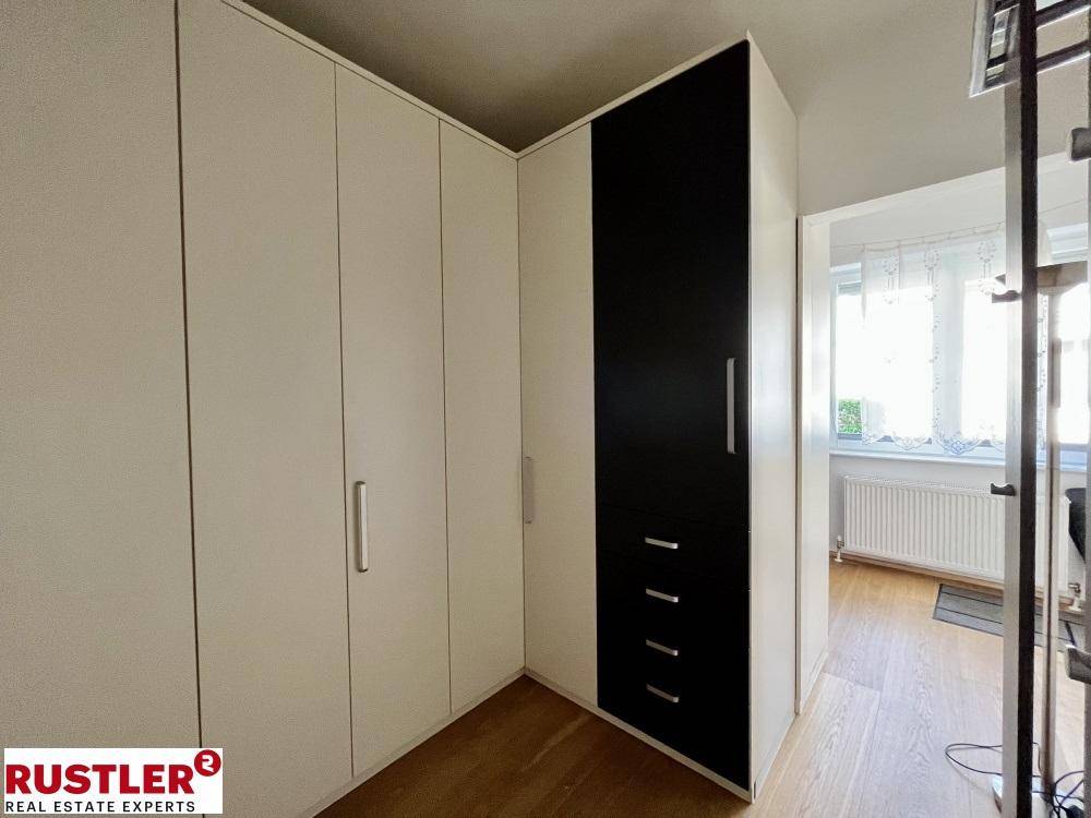 Schrank