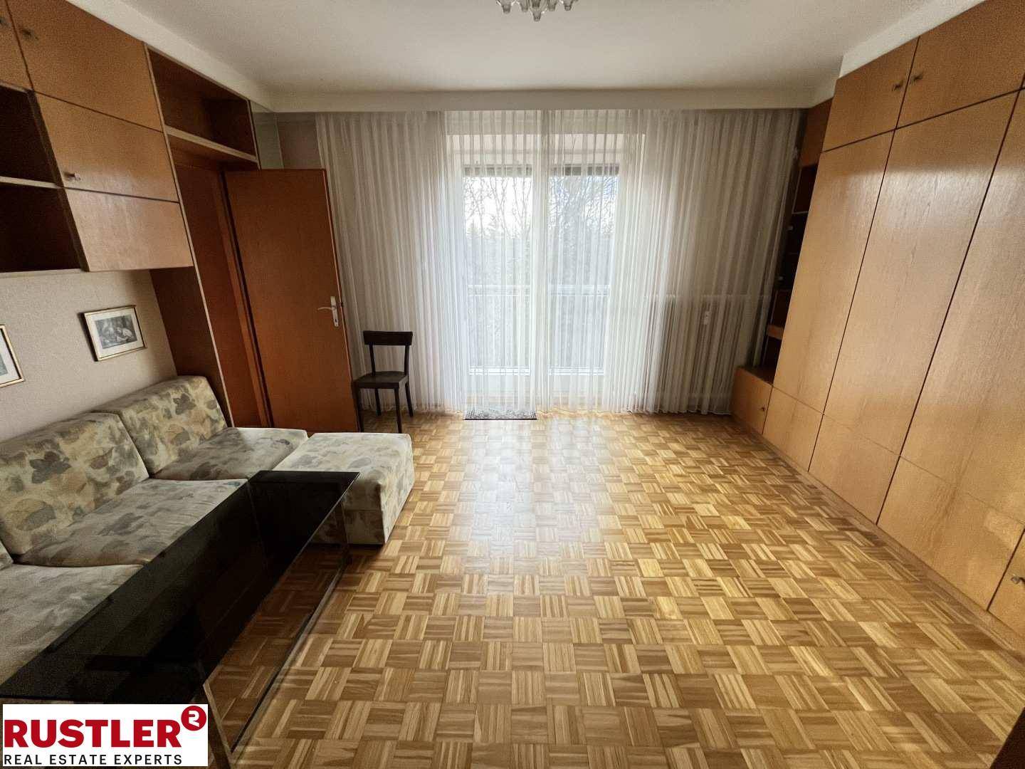 9_Wohnzimmer