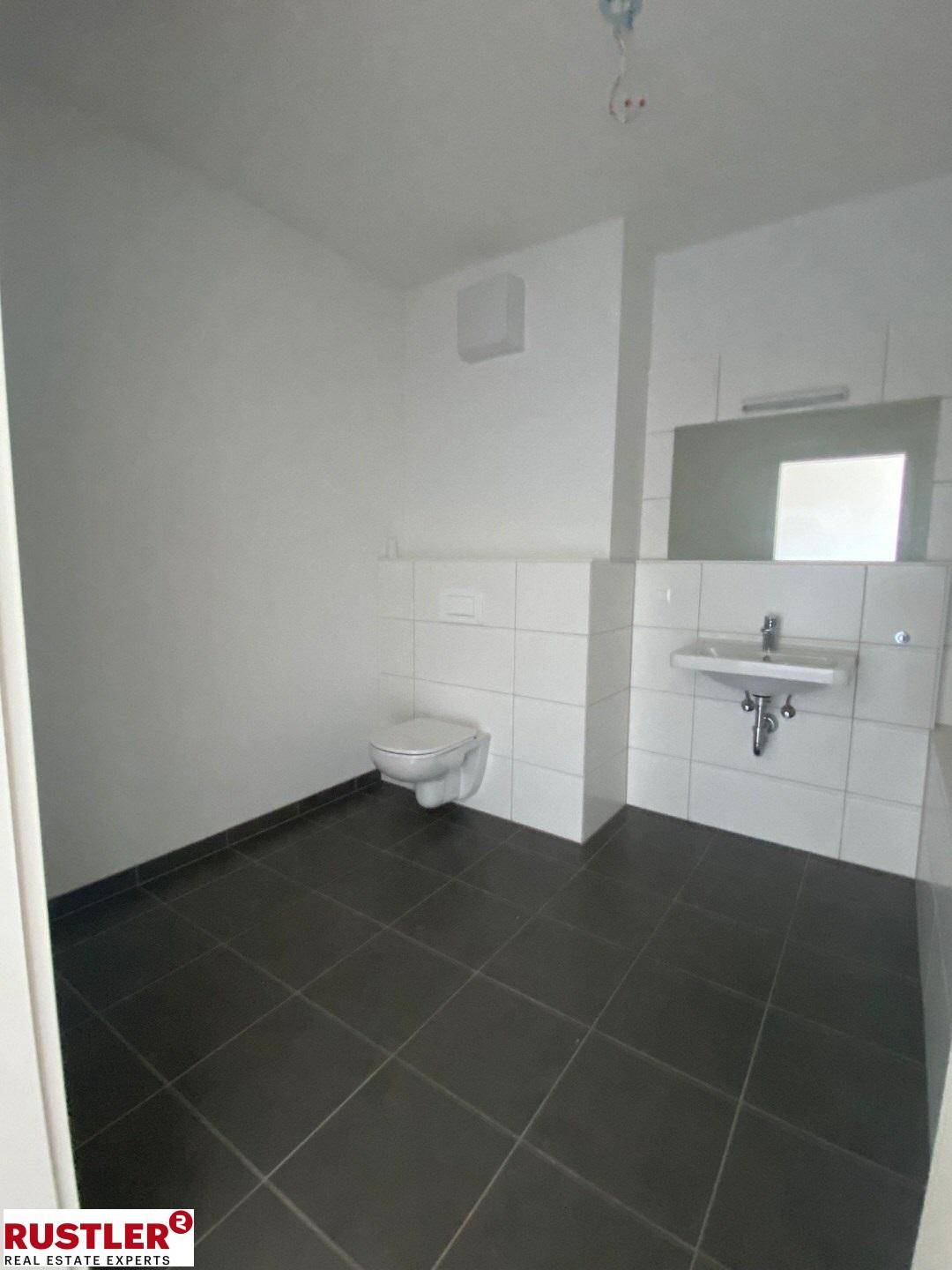 Badezimmer_Ansicht2