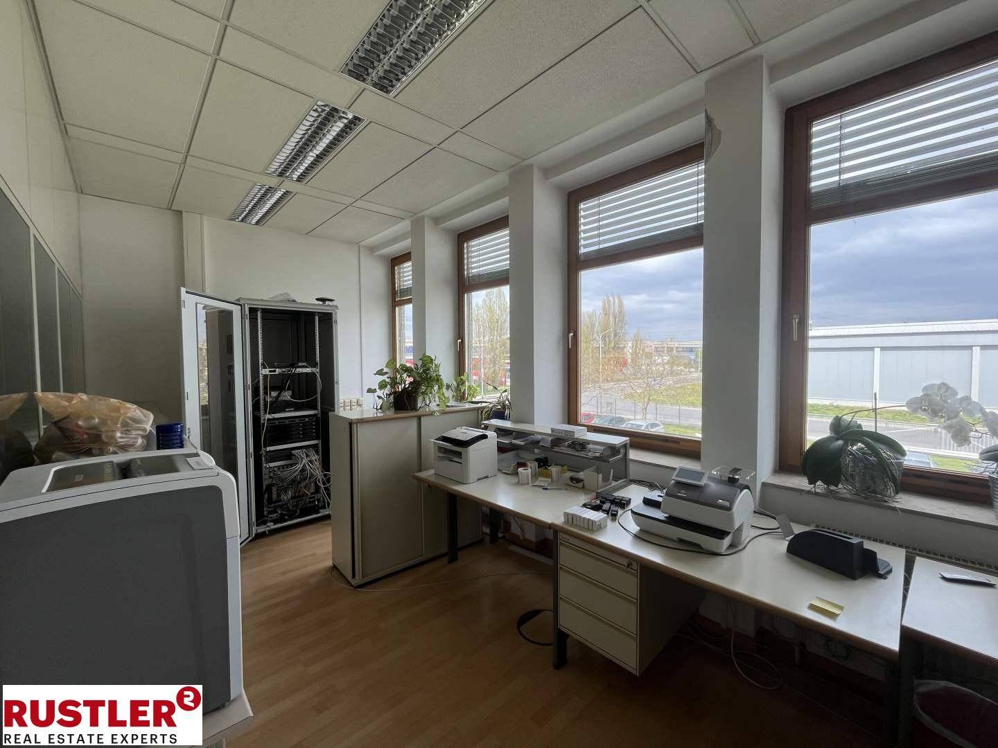 Büro 2 OG