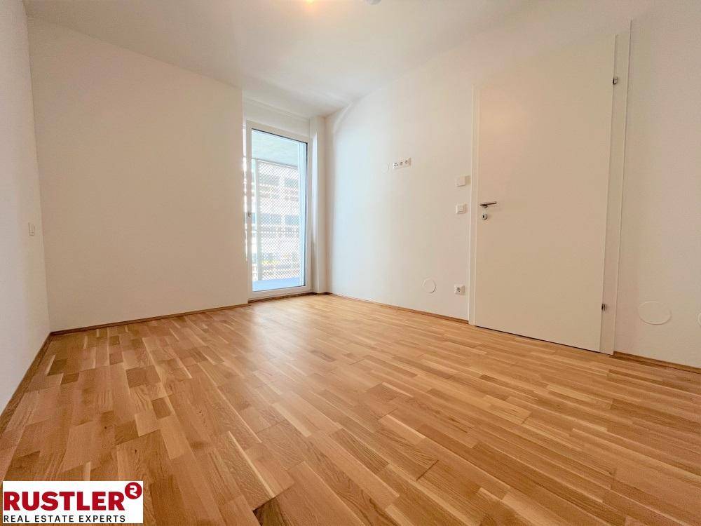 https://pictures.immobilienscout24.de/prod.www.immobilienscout24.at/pictureserver/loadPicture?q=70&id=012.0012000001E83gn-80a5a12b60a4464da4bf94f5b9044381