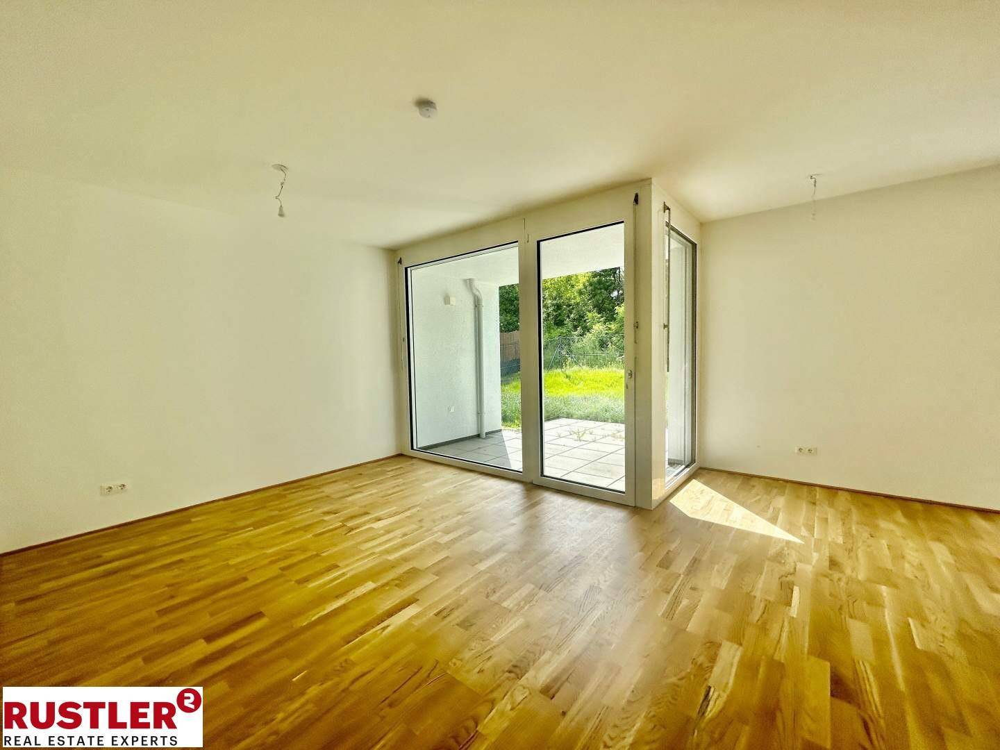 Wohnzimmer (2)