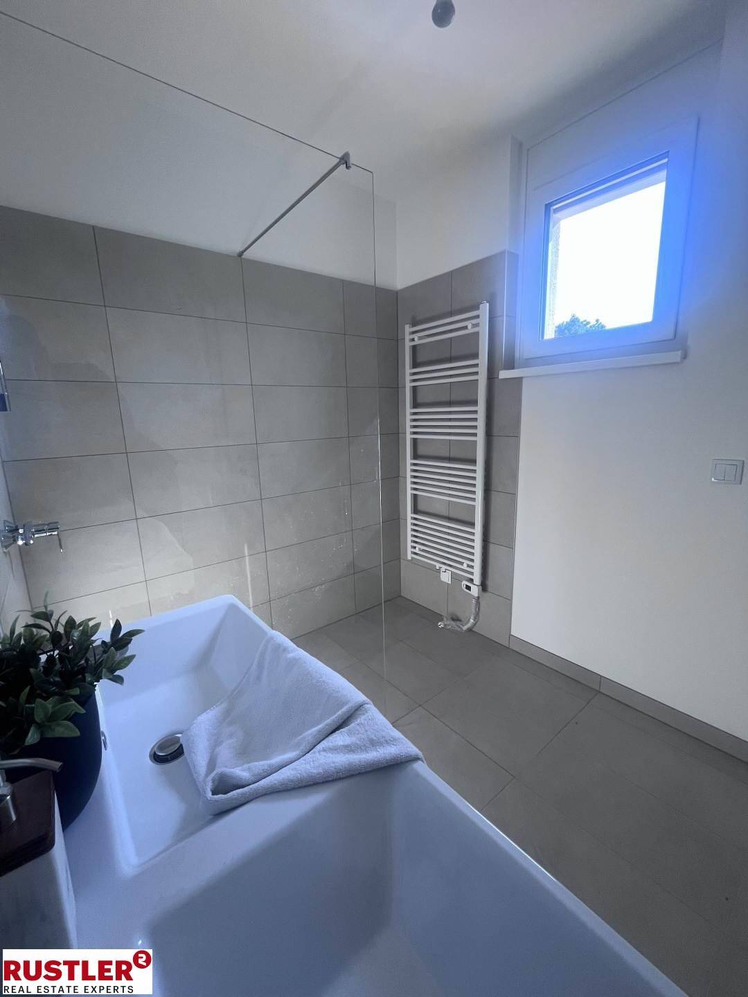 Badezimmer 1