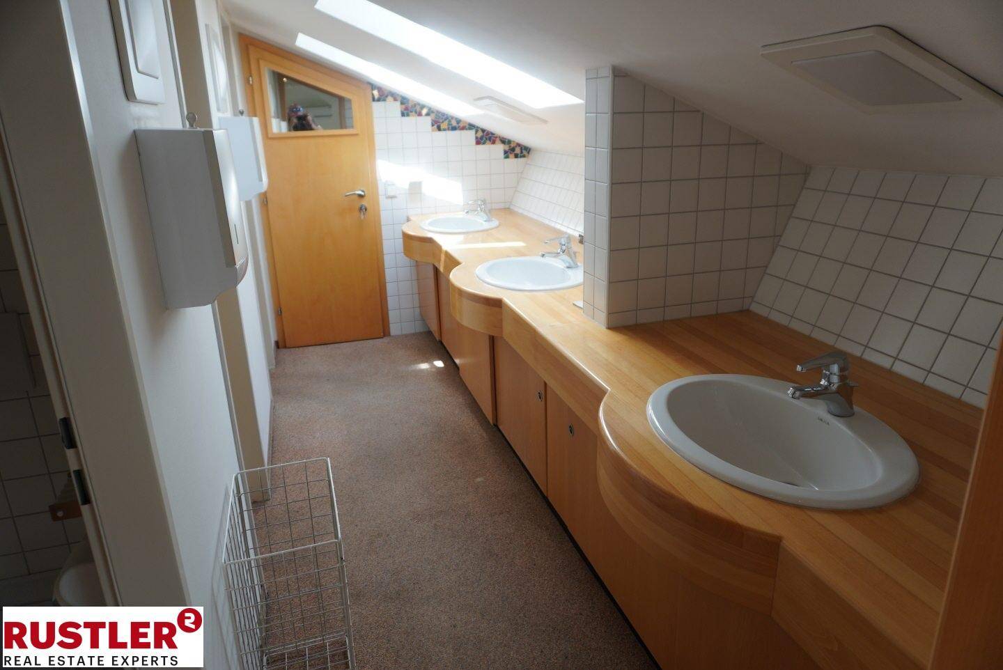 Angestellten WC