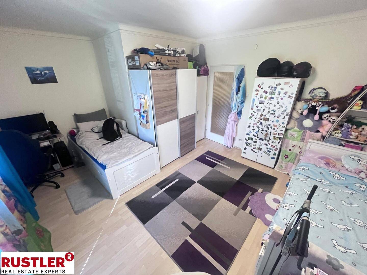 Schlafzimmer 2