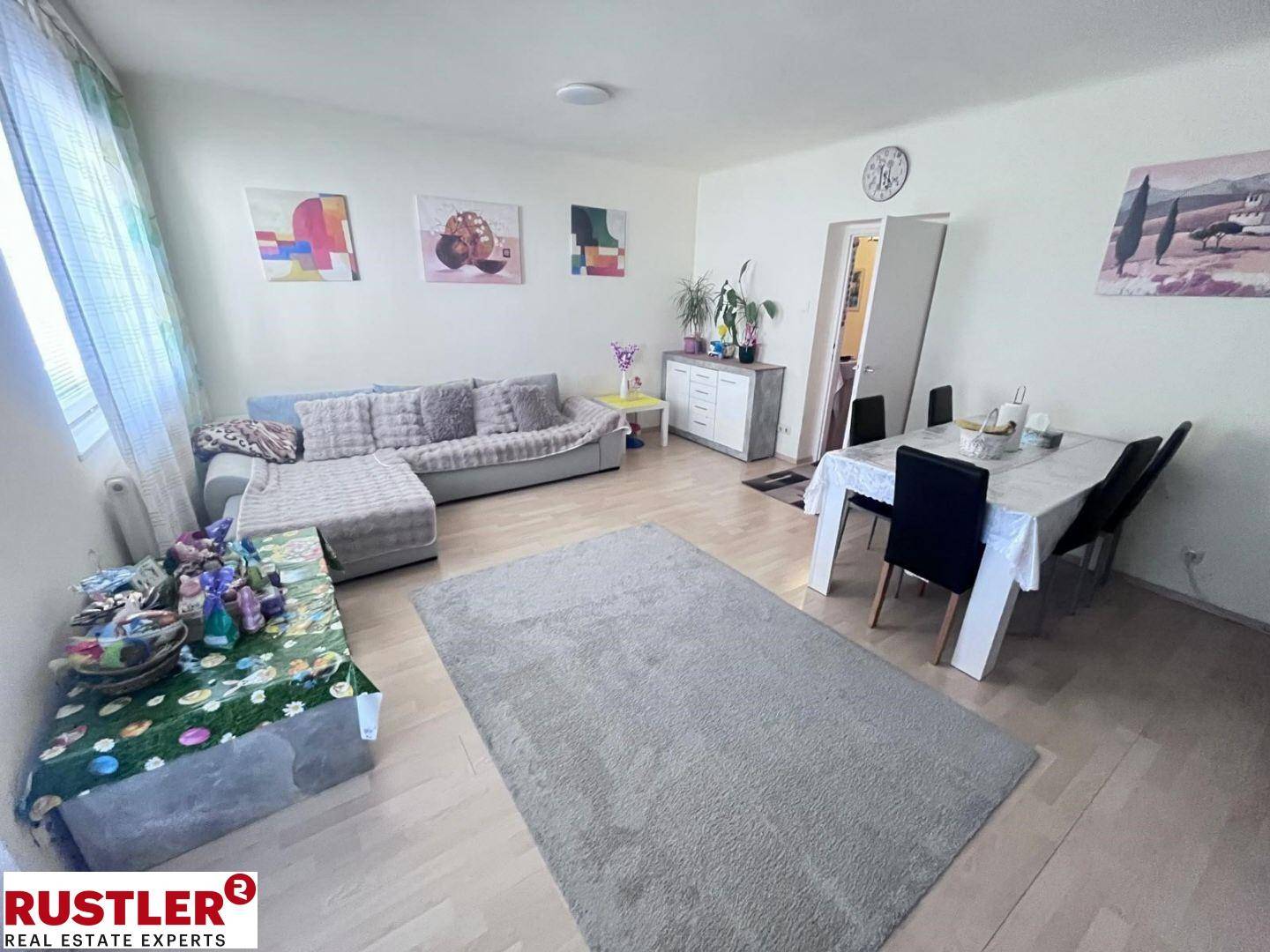 Wohnzimmer 1