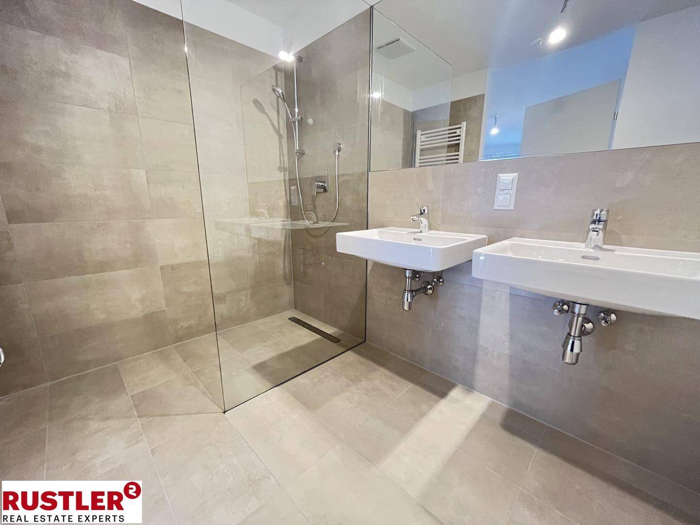 1.3 Badezimmer