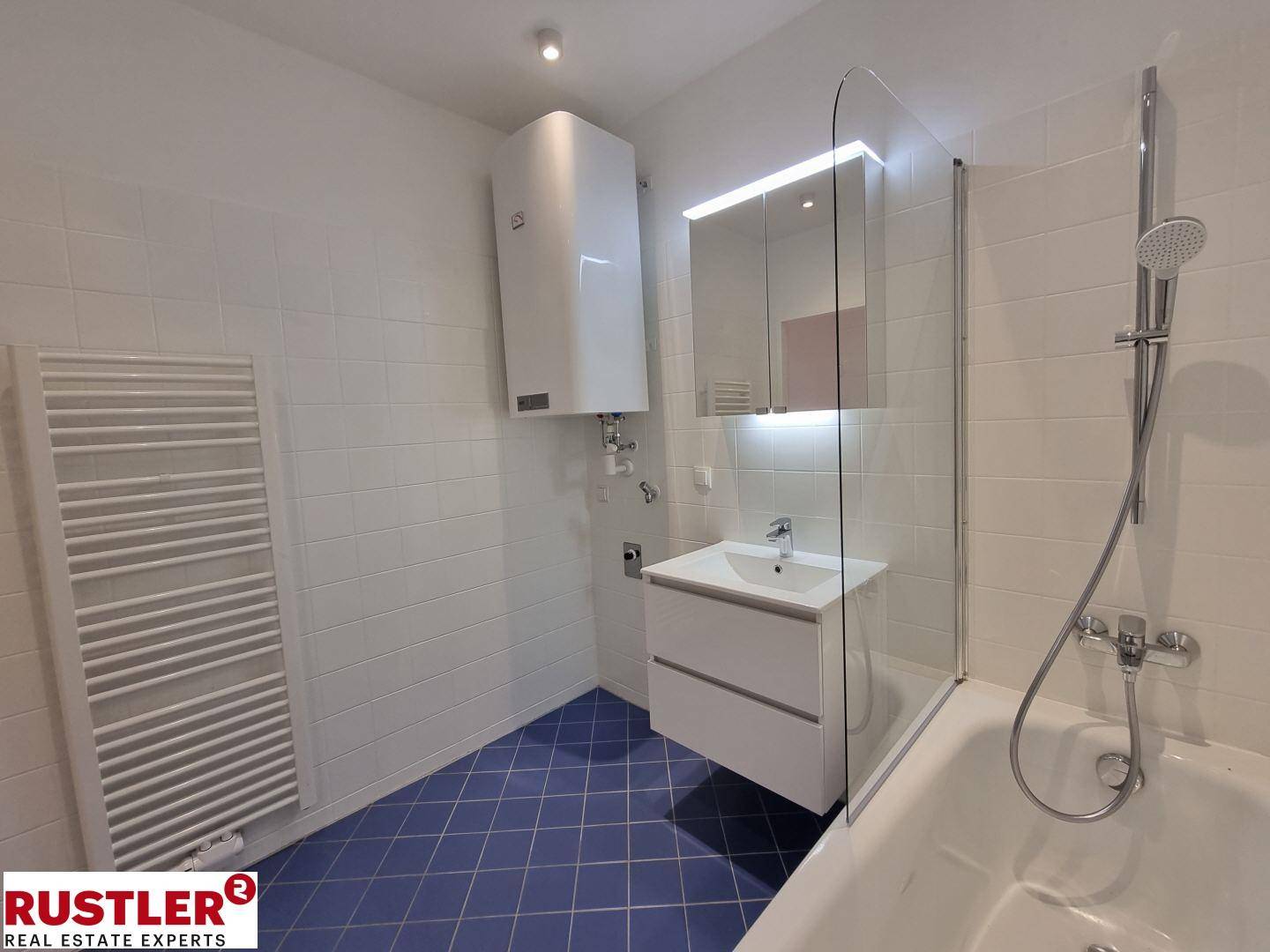 Badezimmer 1