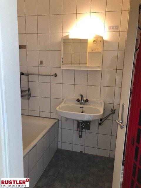 Badezimmer 2