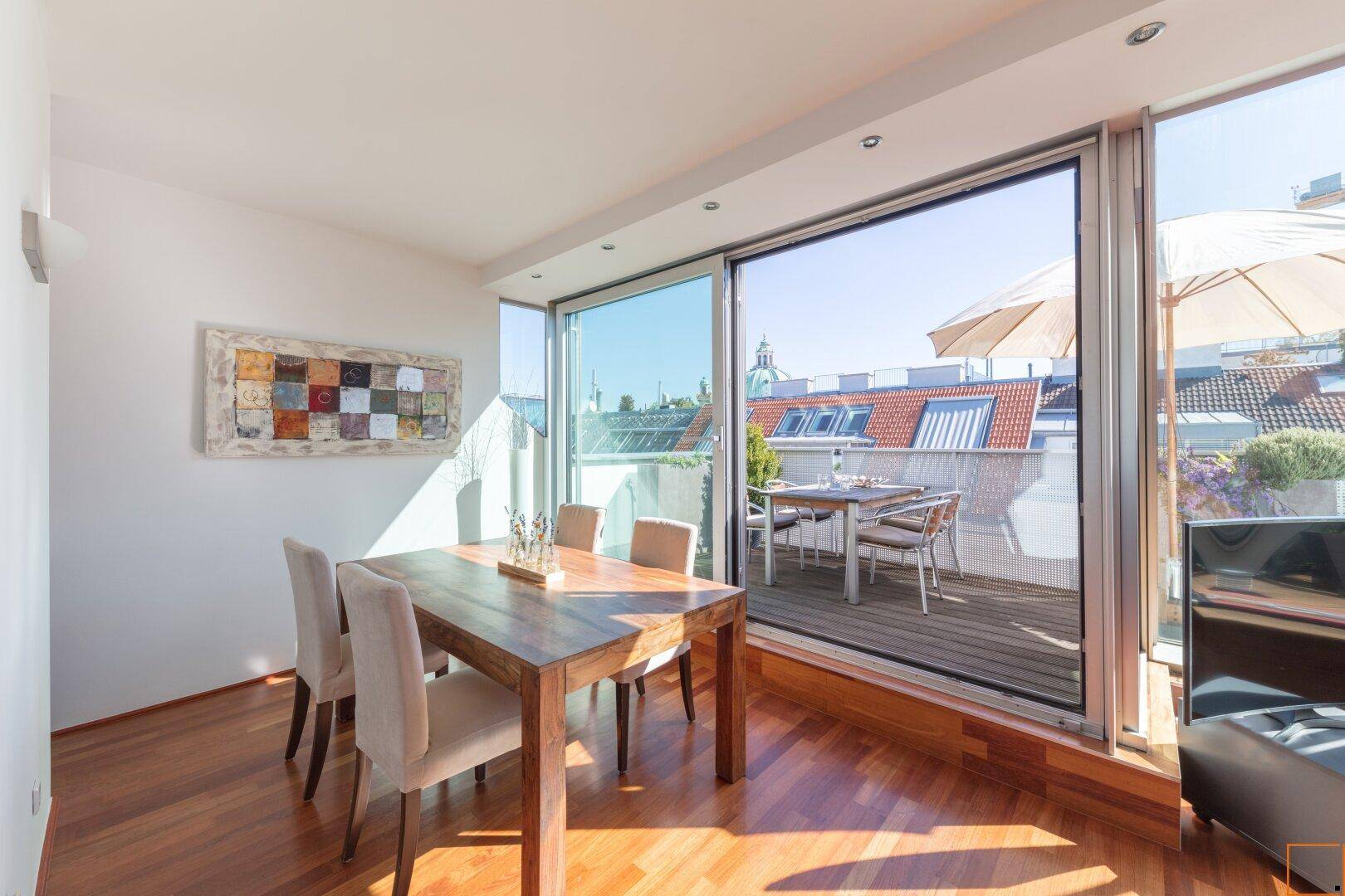 Dining Area with view to terrace