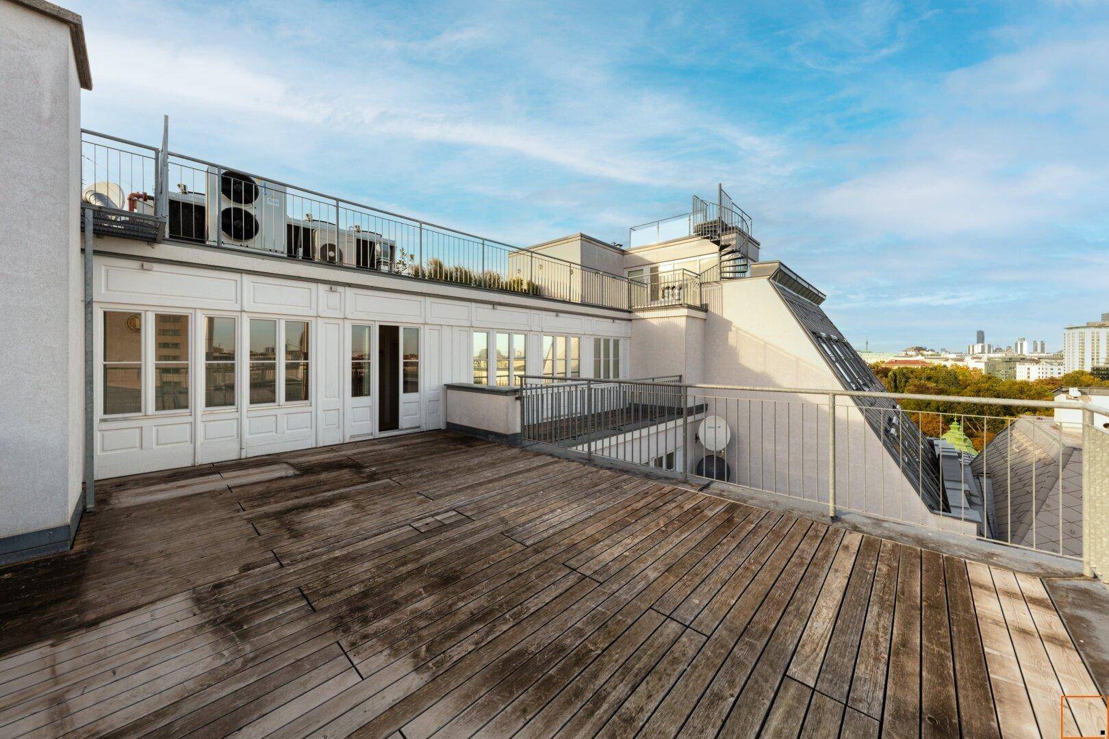 Terrasse untere Ebene