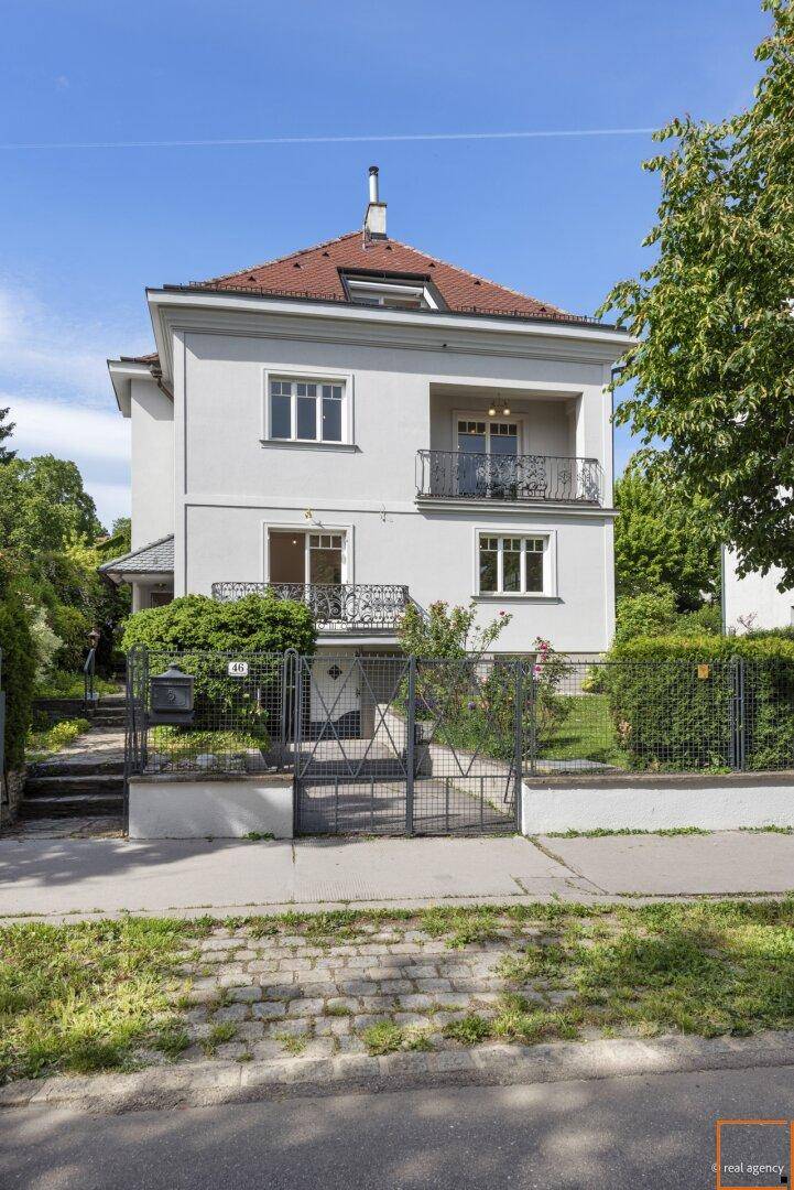 Charmante Familienvilla aus den 1930er Jahren in zentraler Döblinger Lage - Ansicht 2