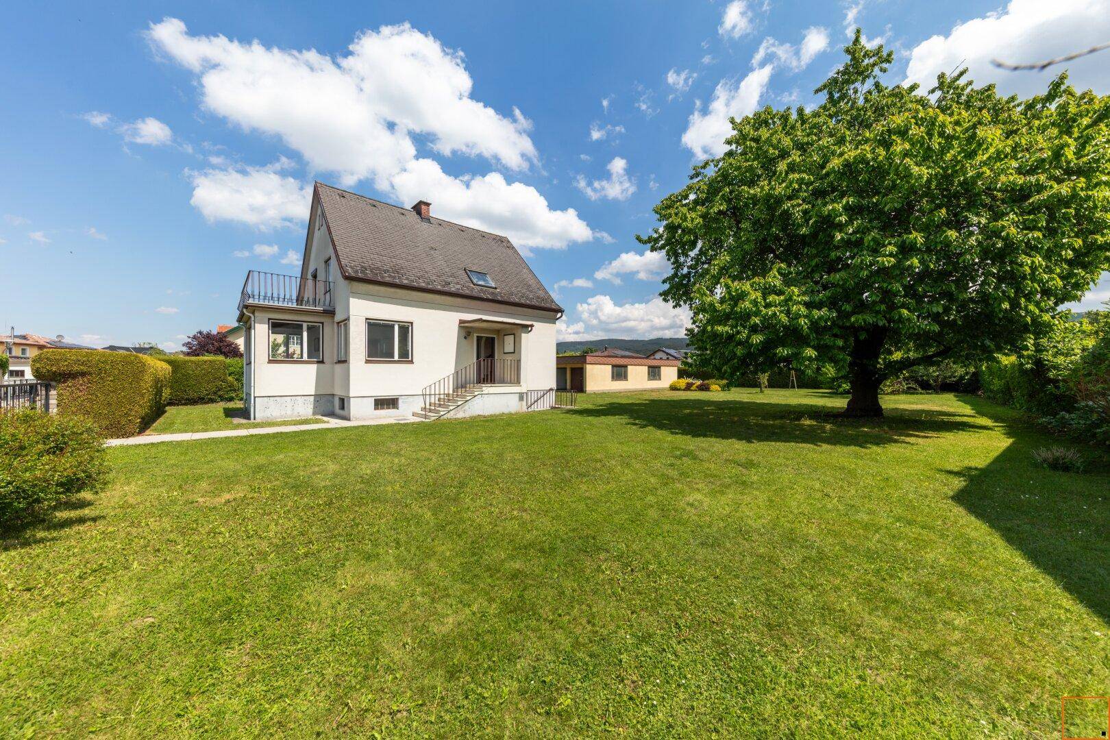 Haus mit Kirschgarten oder zweitem Bauplatz