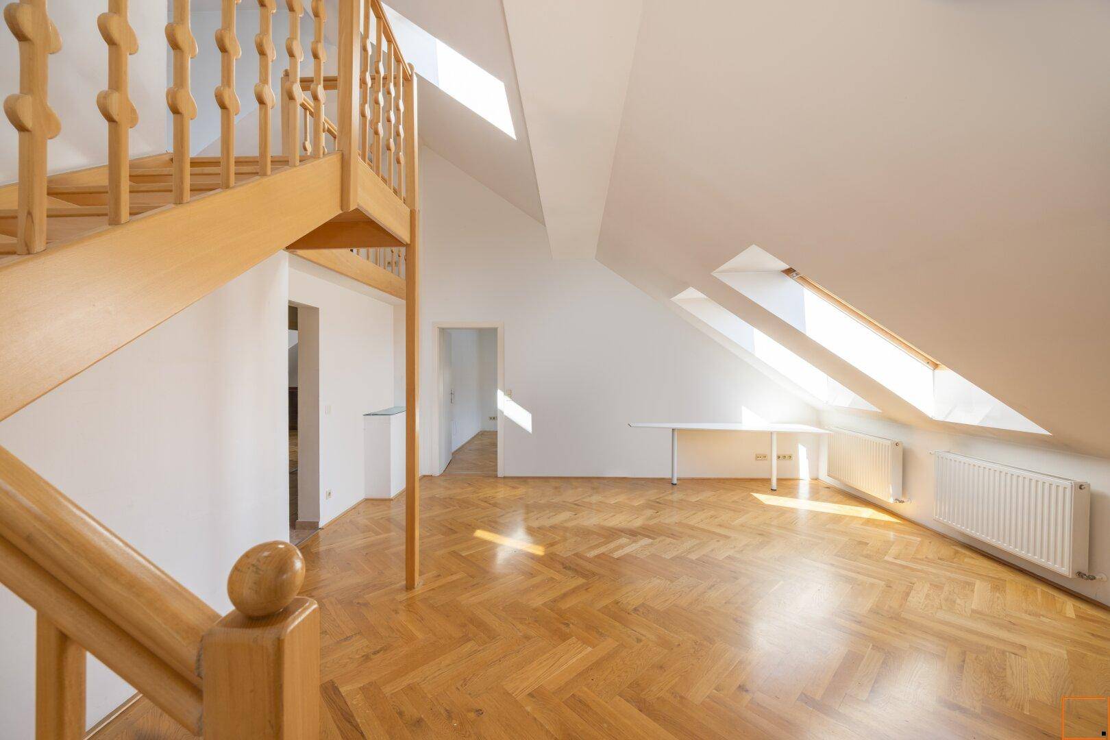 Wohnzimmer_doppelte Raumhöhe