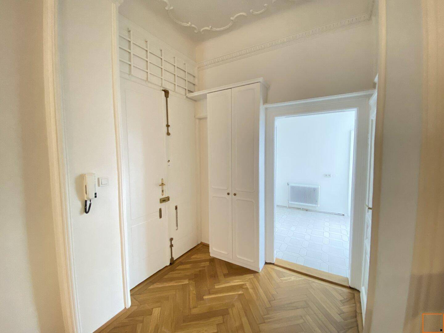 Vorzimmer _ Küche