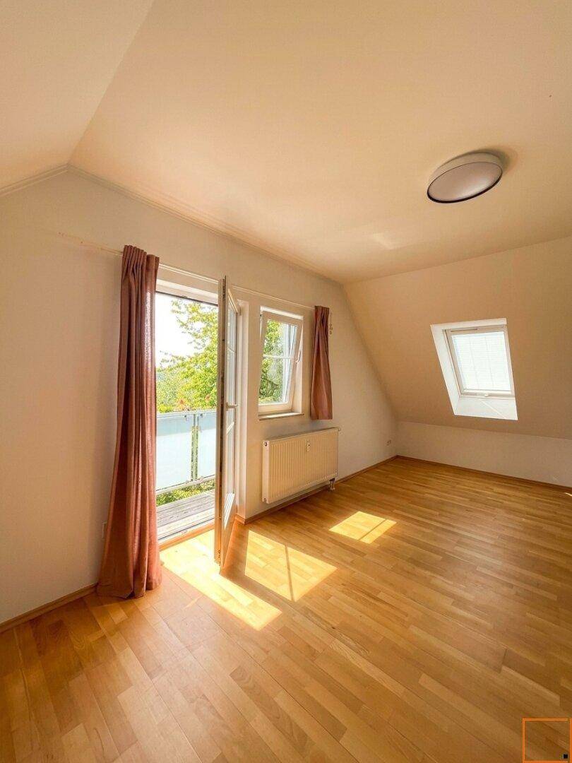 2. Schlafzimmer mit Terrasse
