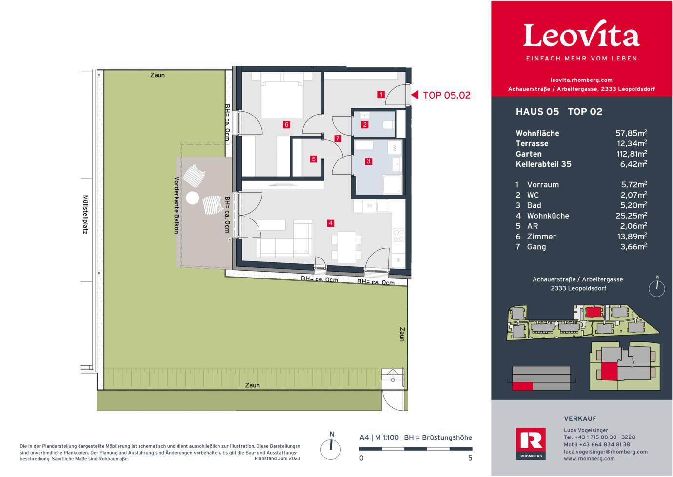 Detaillierter Grundriss einer Wohnung mit Wohnküche, Schlafzimmer, Bad, Terrasse und Garten.