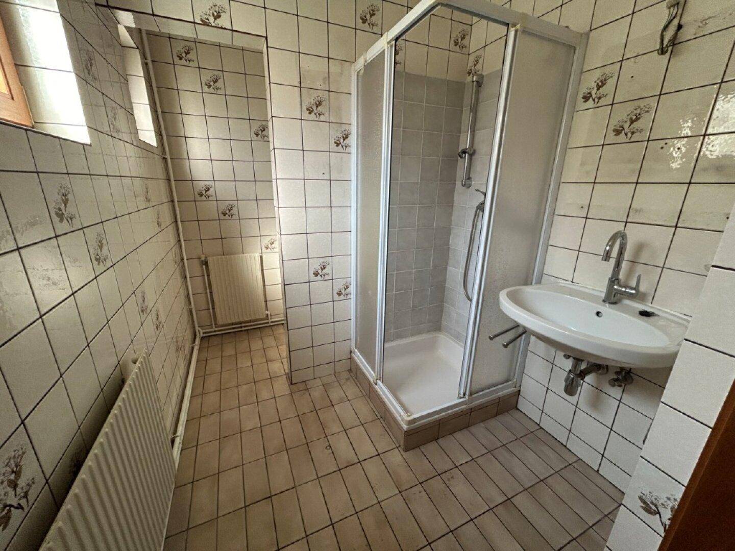 Badezimmer mit WC, EG