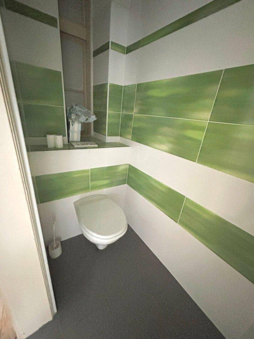 WC