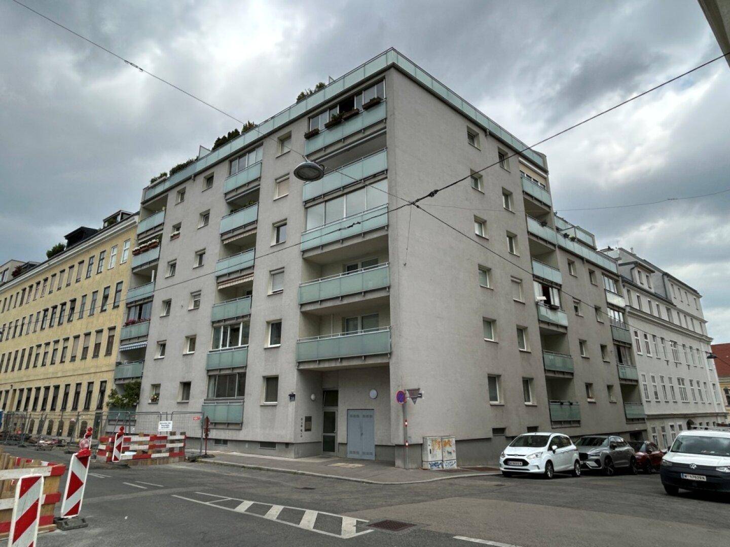 Straßenansicht