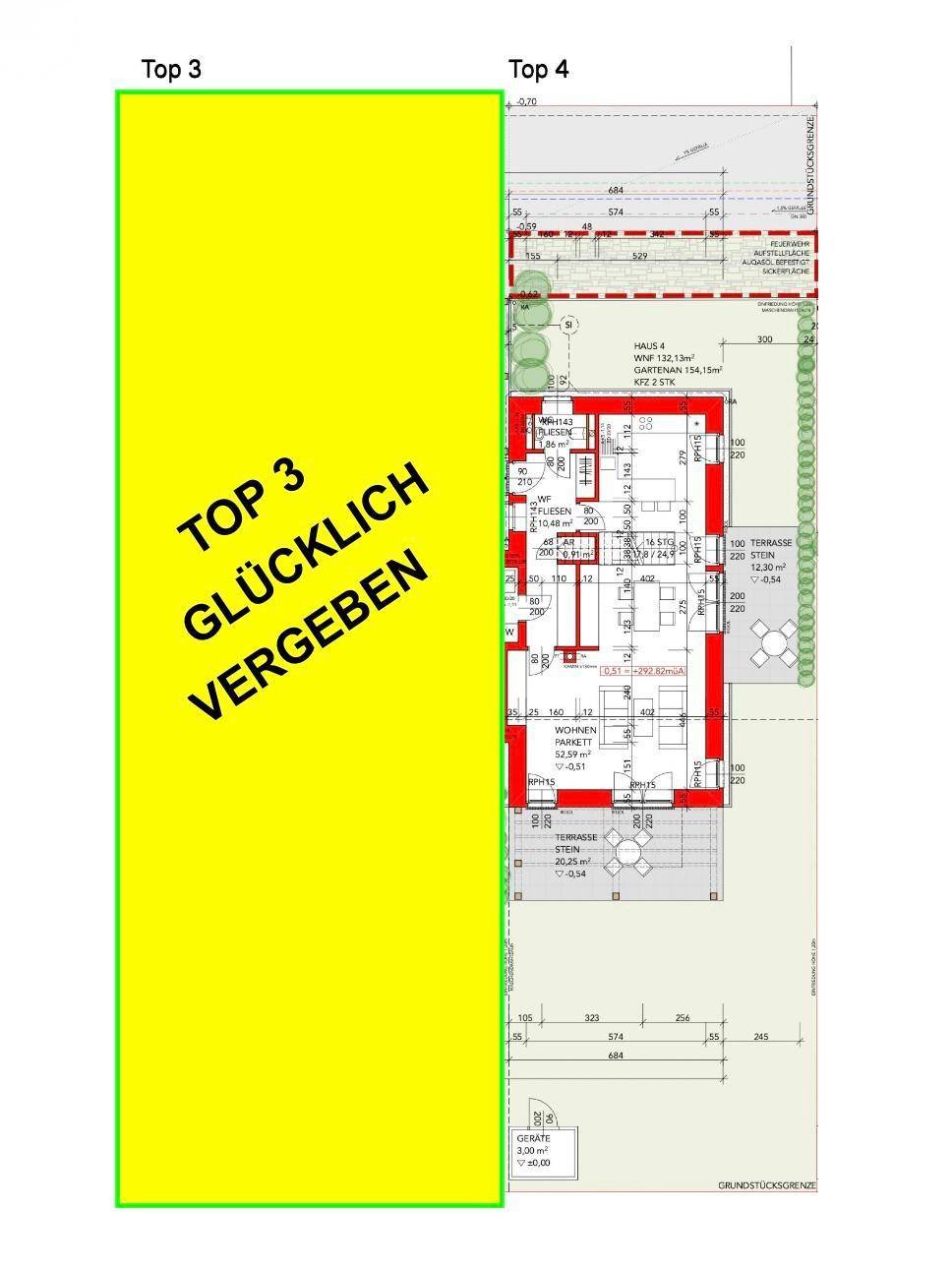 Grundriss für Top 4 mit Terrasse und Garten, während Top 3 bereits vergeben ist.