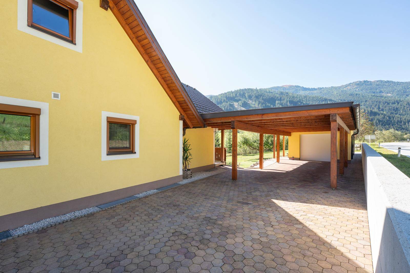 Carport