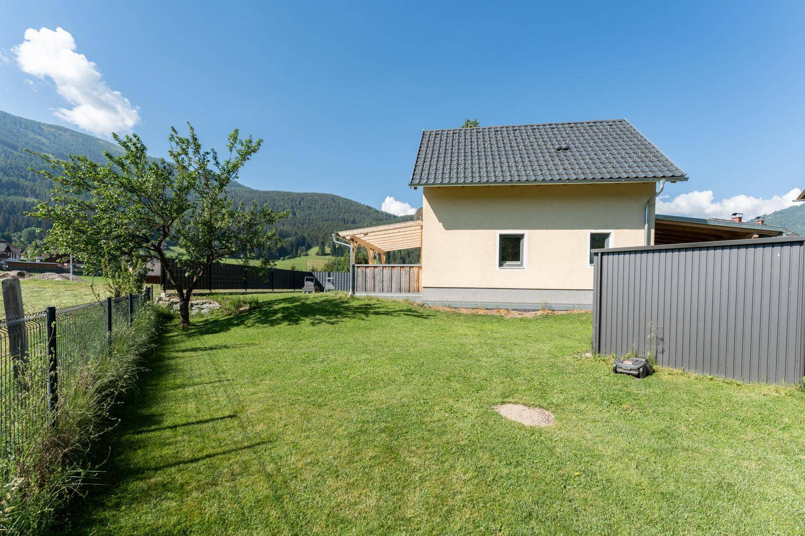 Gemütliches Einfamilienhaus mit Gartenidylle und Sonnenterrasse - Ansicht 3