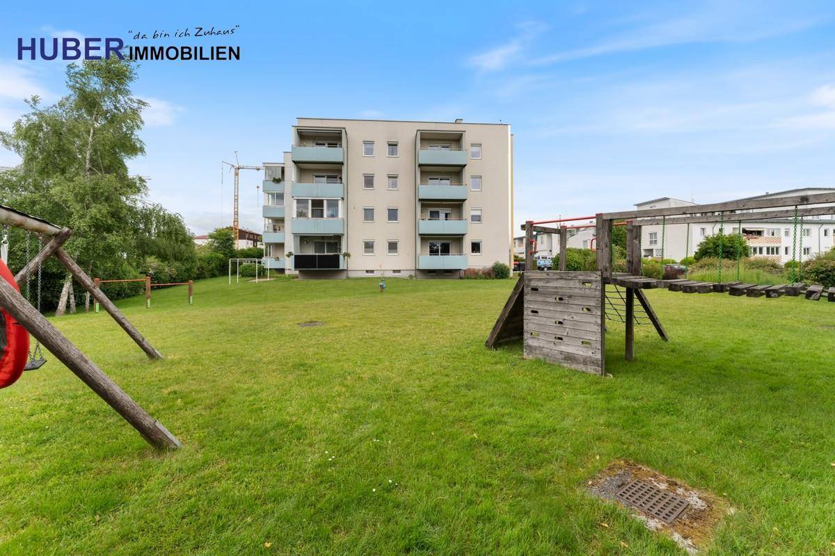 Leben im ruhigen 8 Parteienhaus
