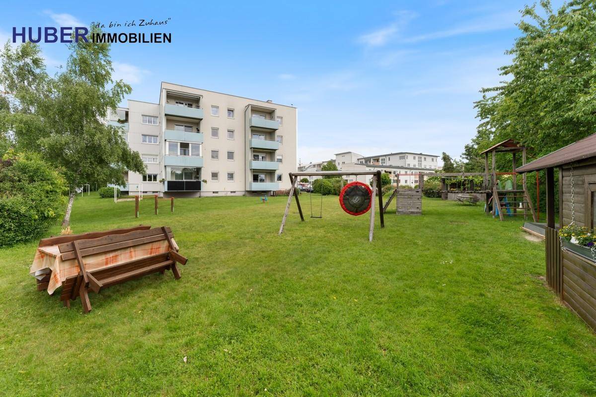 Leben im ruhigen 8 Parteienhaus