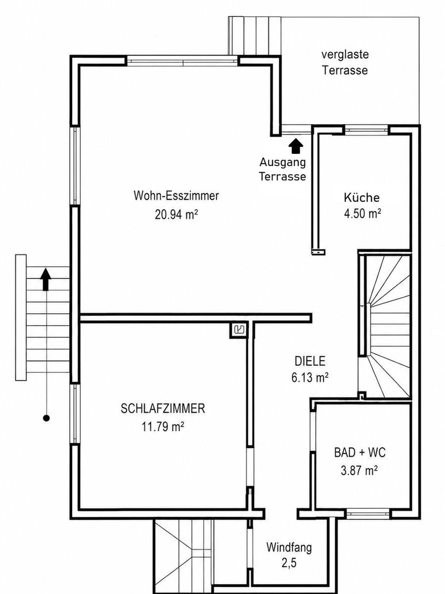 Grundriss des Erdgeschosses mit Wohn-Esszimmer, Schlafzimmer, Küche und verglaster Terrasse.