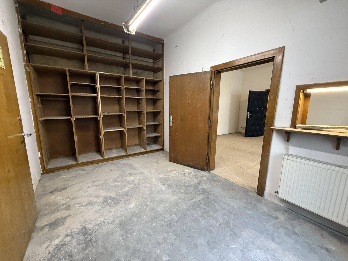 Ihr ERFOLG hat eine Adresse | ca. 240m² NFL | Gassenlokal | Große Fensterfront | Büro &amp; Lager | Nähe Mariahilfer Straße - Ansicht 5