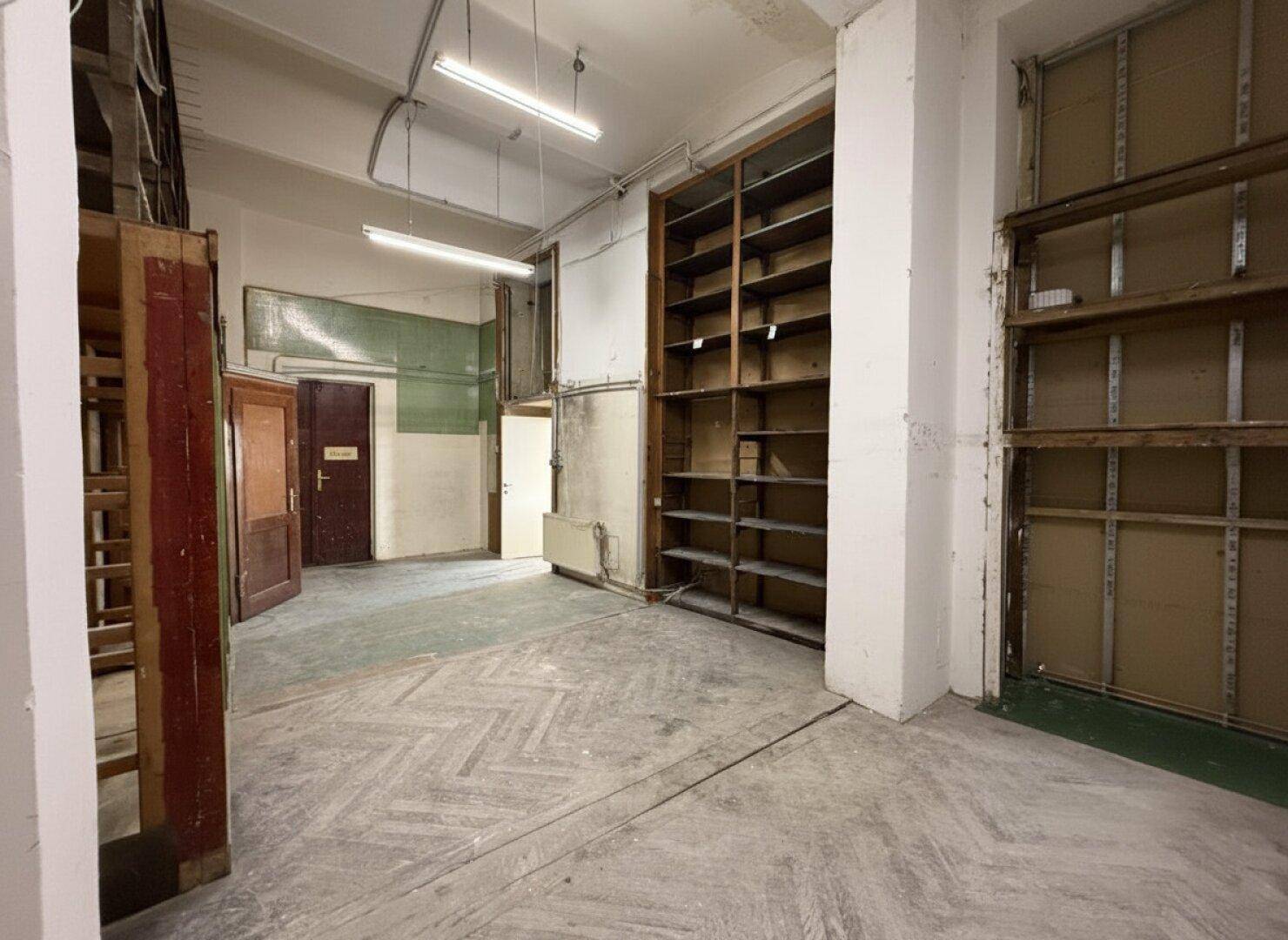 Ihr ERFOLG hat eine Adresse | ca. 240m² NFL | Gassenlokal | Große Fensterfront | Büro &amp; Lager | Nähe Mariahilfer Straße - Ansicht 6