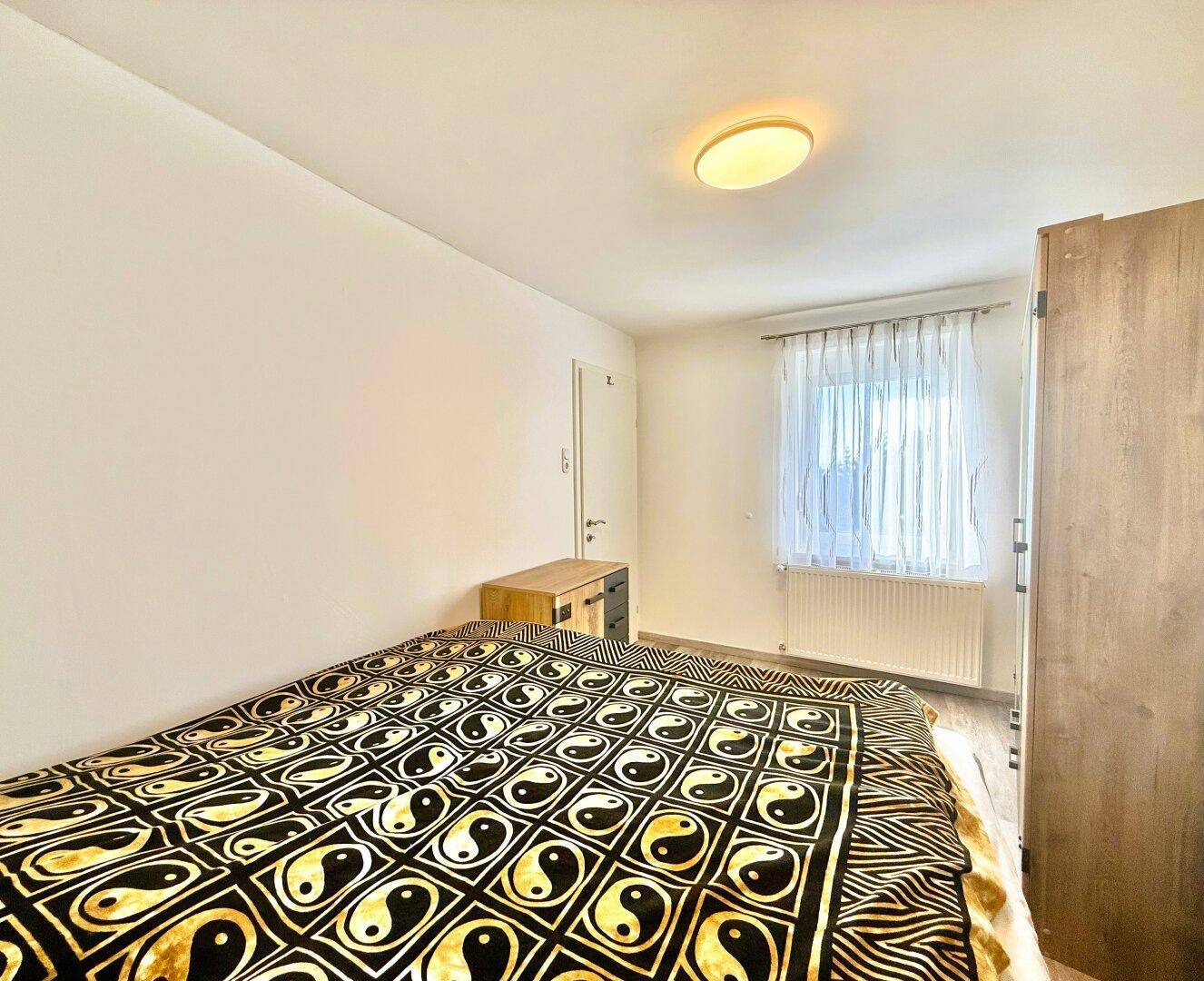 SANIERTES Winzerhaus | ca. 936m² Grund | ca. 97m² NFL | 3 bis 4 Zimmer | Einbauküche | Garage | Erweiterungspotenzial - Ansicht 5